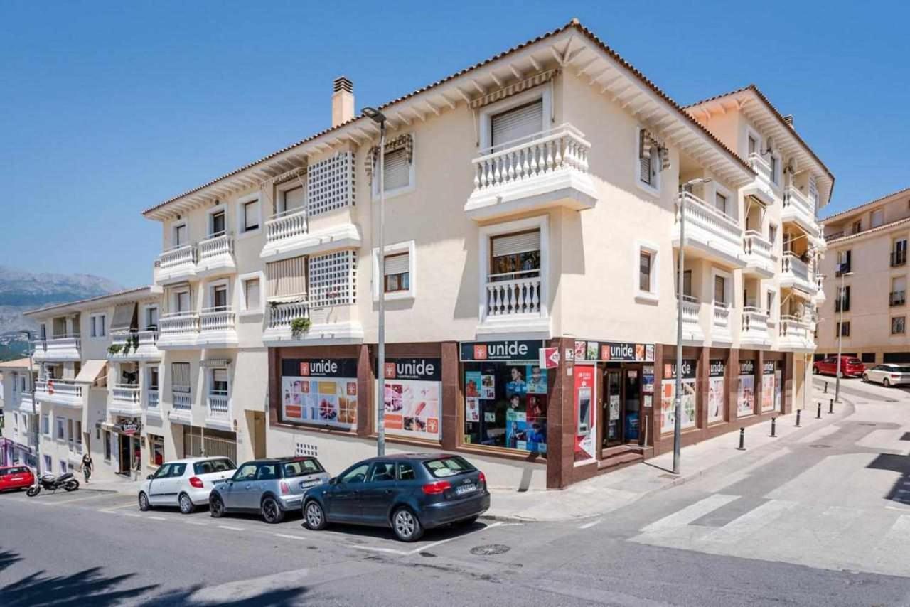 Apartamento El Eden By Altea Holiday Homes Екстериор снимка